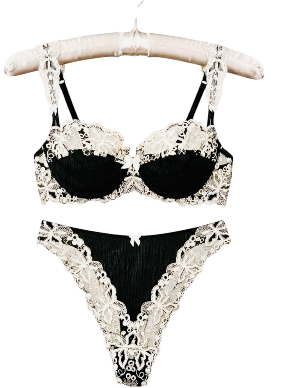 Vintage Y2K Lise Charmel Lingerie Set Black Plisse Silk Lace Demi Bra 32C ThongS